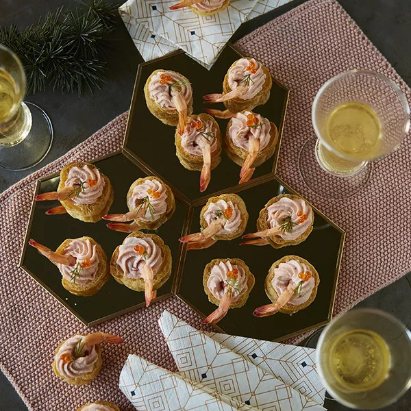 Petits choux au tarama