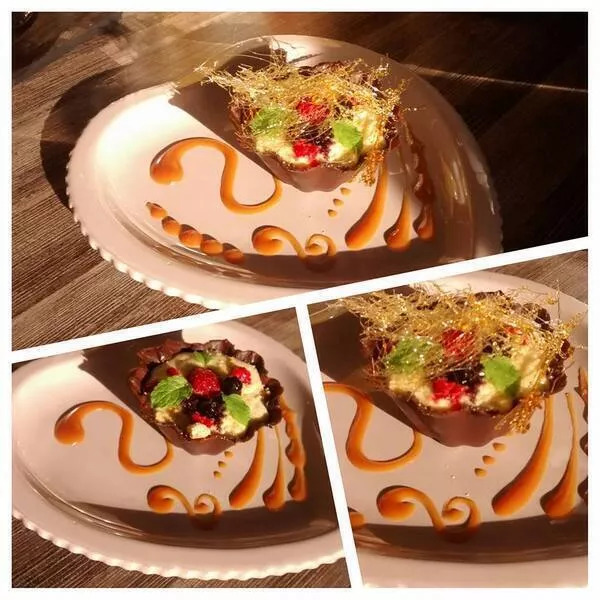 Framboisiers individuels à la pistache en coque au chocolat !