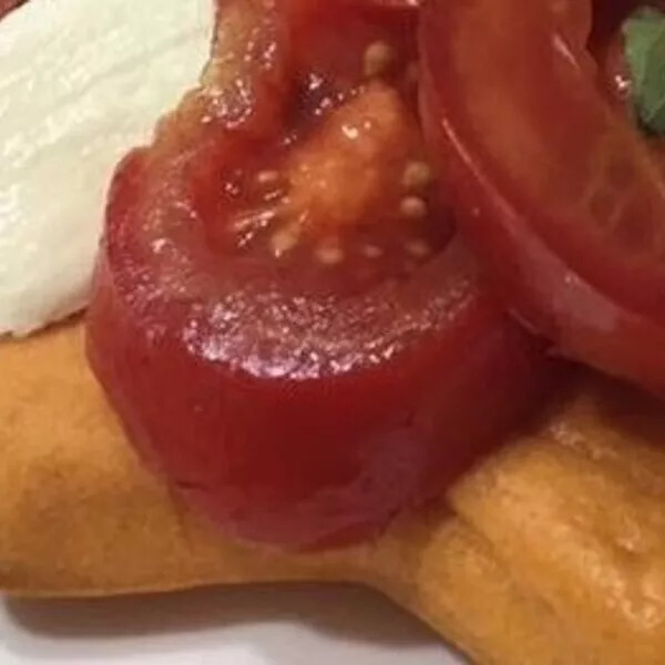 TARTE TOMATES MOZZARELLA 