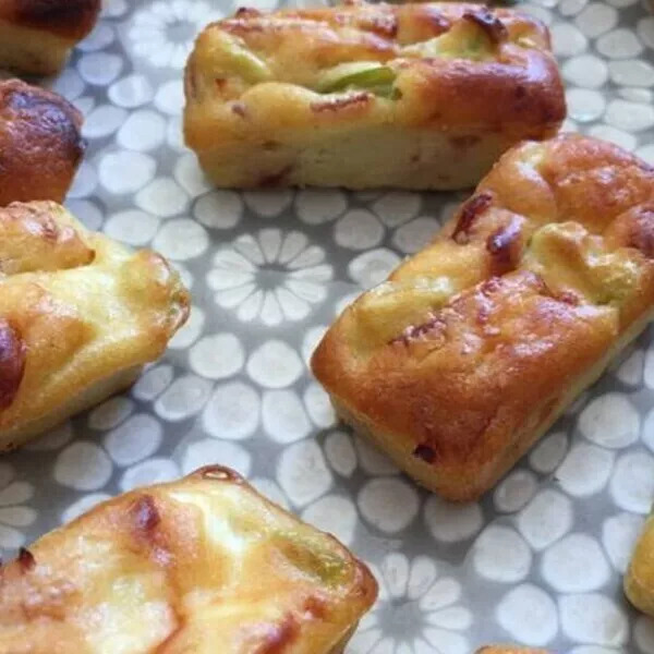 80 Mini lingots apéritifs à la courgette ou 4 cakes