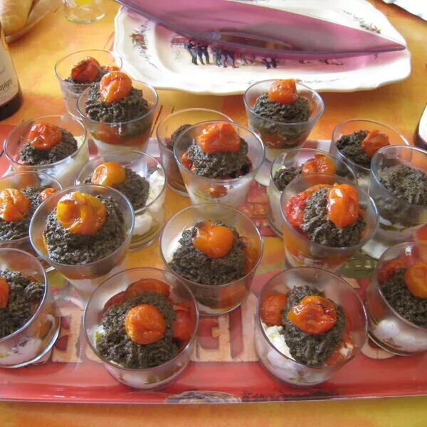 Verrines tomate cerise et ricotta