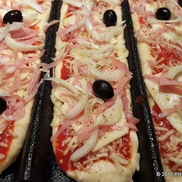 Pizzas baguettes ou travées (3 ou 4)