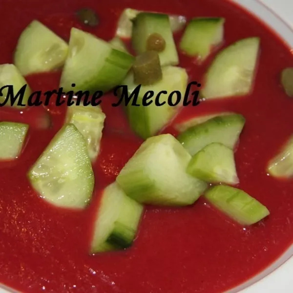 Gaspacho de betteraves rouges sans cook'in