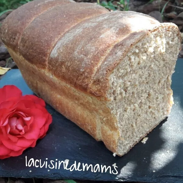 Pain de mie Complet et léger 
