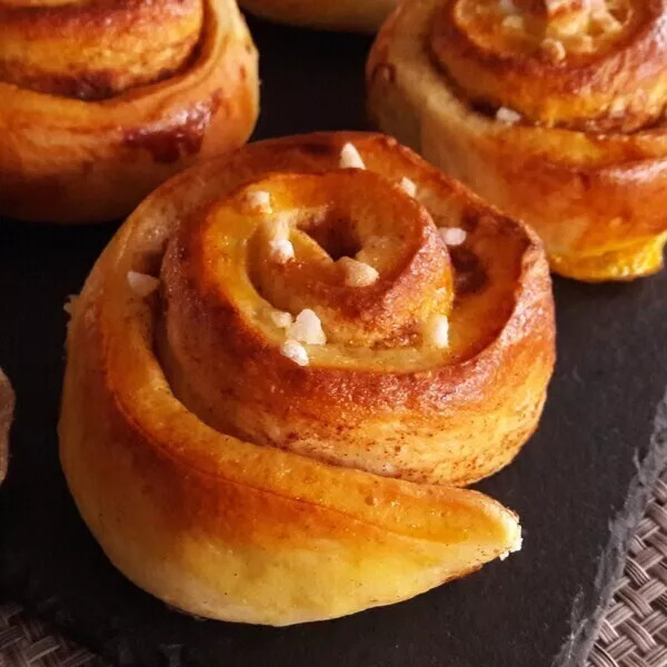 MES BRIOCHES SUEDOISES A LA CANNELLE (KANELBULLAR)