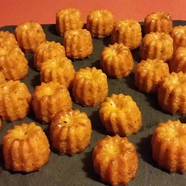 Mini cannelé gourmand chorizo comté
