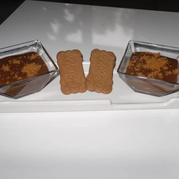 Mousse au chocolat aux spéculoos (pour 12 verrines)